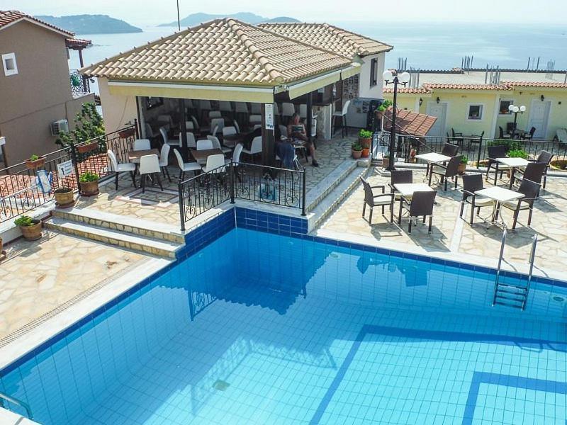 Fiorella Sea View 2* Megali Ammos (Skiathos)
